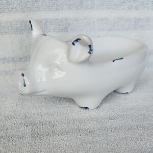 White & Blue Pig Soap Dish Farmhouse Style